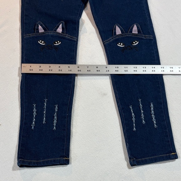 YWBY  Girls Stretch Blue Jeans with Cat Embroidery Accents Pull-on High Rise - Picture 9 of 13